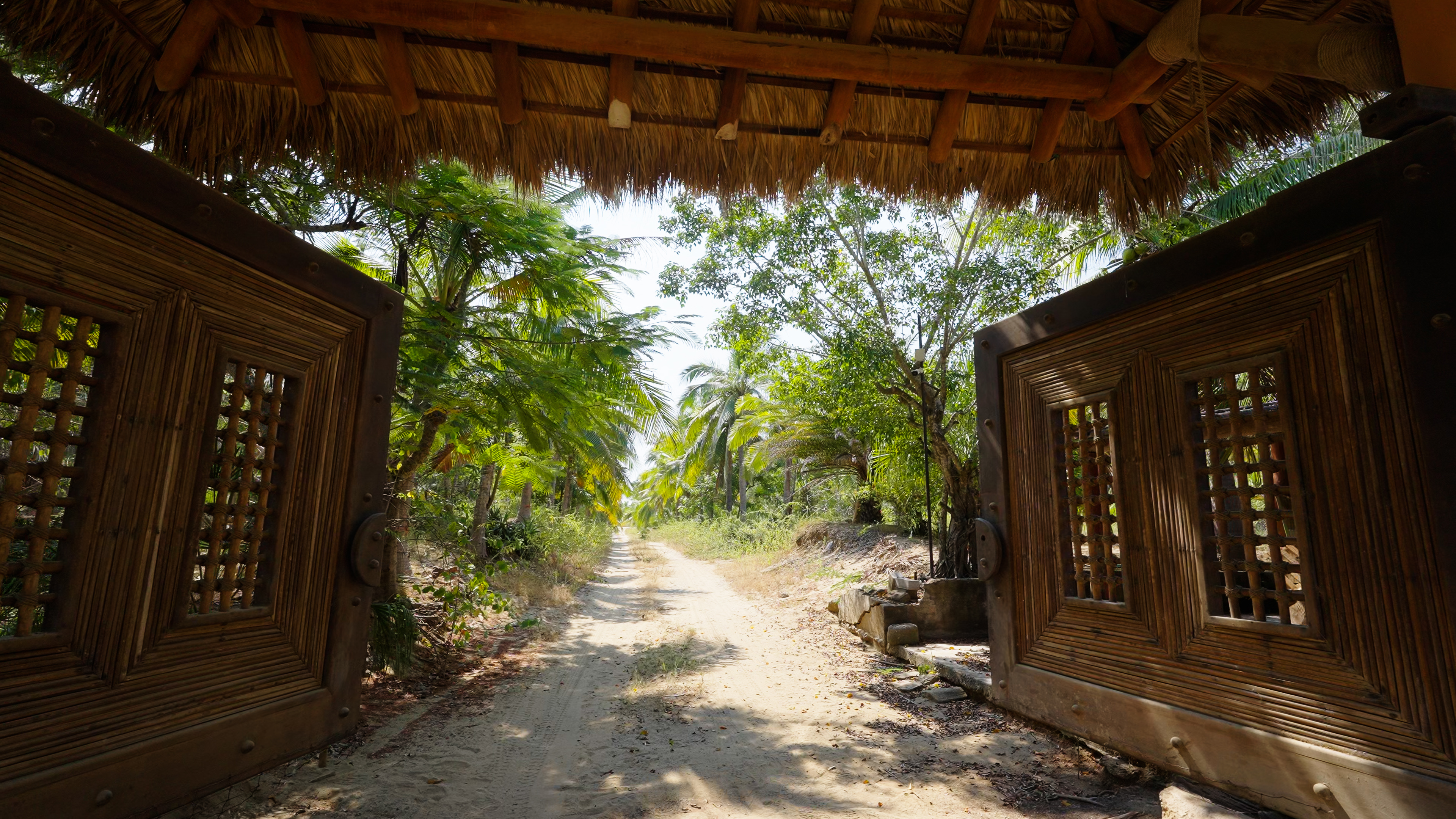Entrance — Costa Paraíso